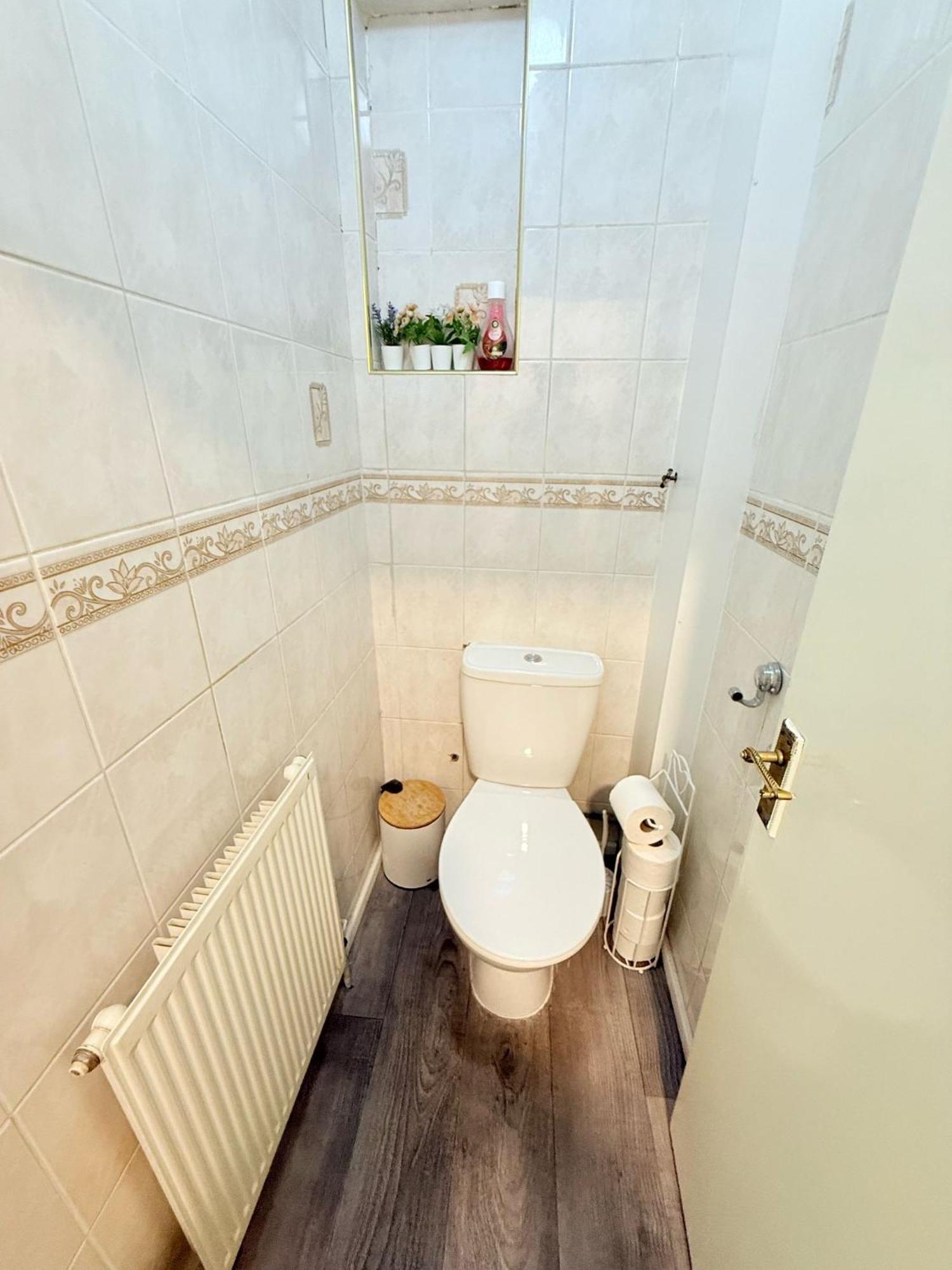 Wembley Rooms Лондон Экстерьер фото